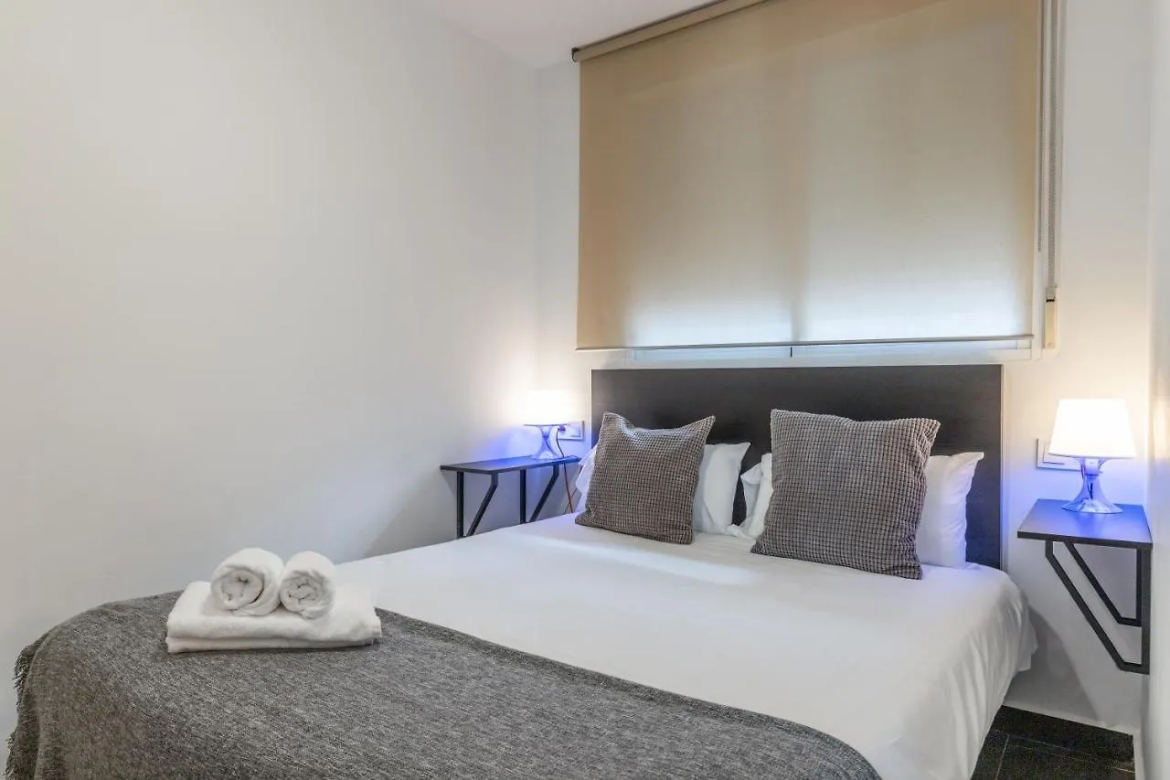 Fun Building Duplexes By Homeabout Málaga 0*,
