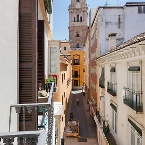 https://holidays2malaga-cathedral.hotelsinnerja.org