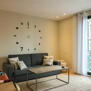 https://four-petals-boutique-apartments.catalonia-hotels.com